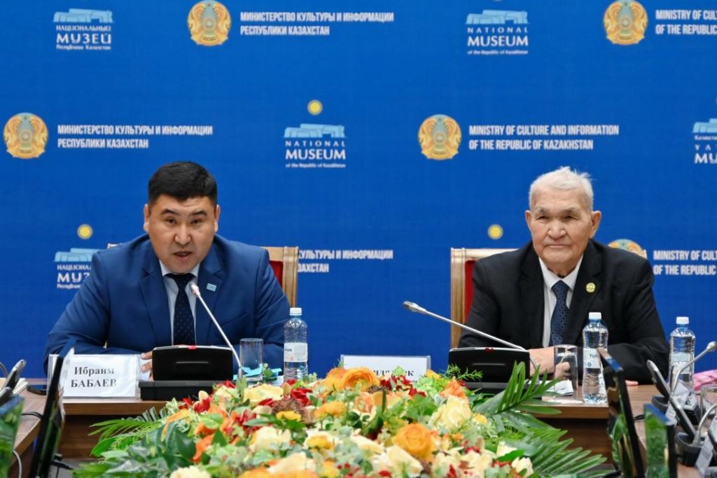 Астанада Республика күніне орай дөңгелек үстел өтті gluster 2025 10 24 450687f789044714619ec417aa255405 1280x720